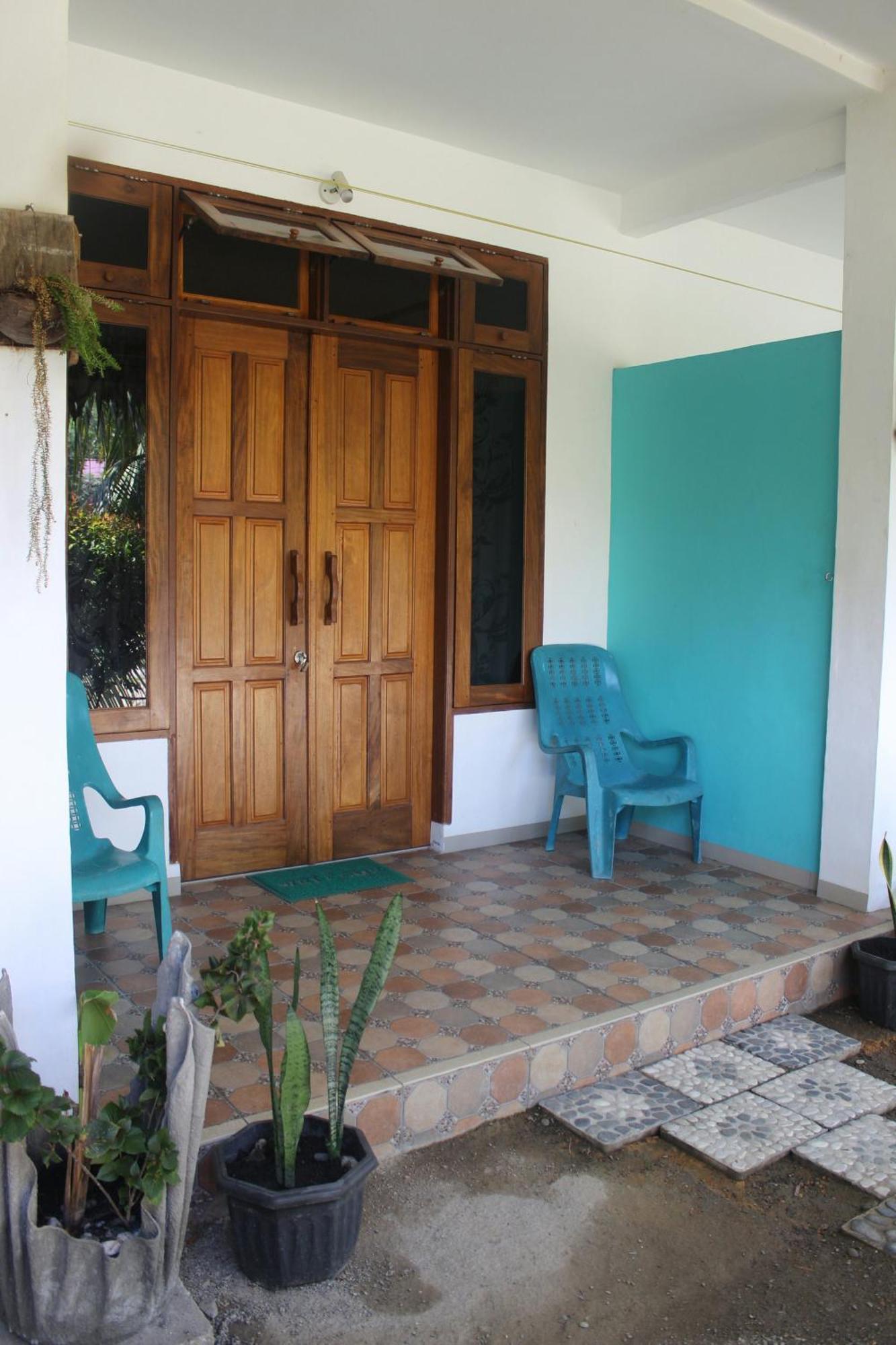 Eco Trekking Lodge, Bar & Jungle Tour'S Bukit Lawang Exterior photo